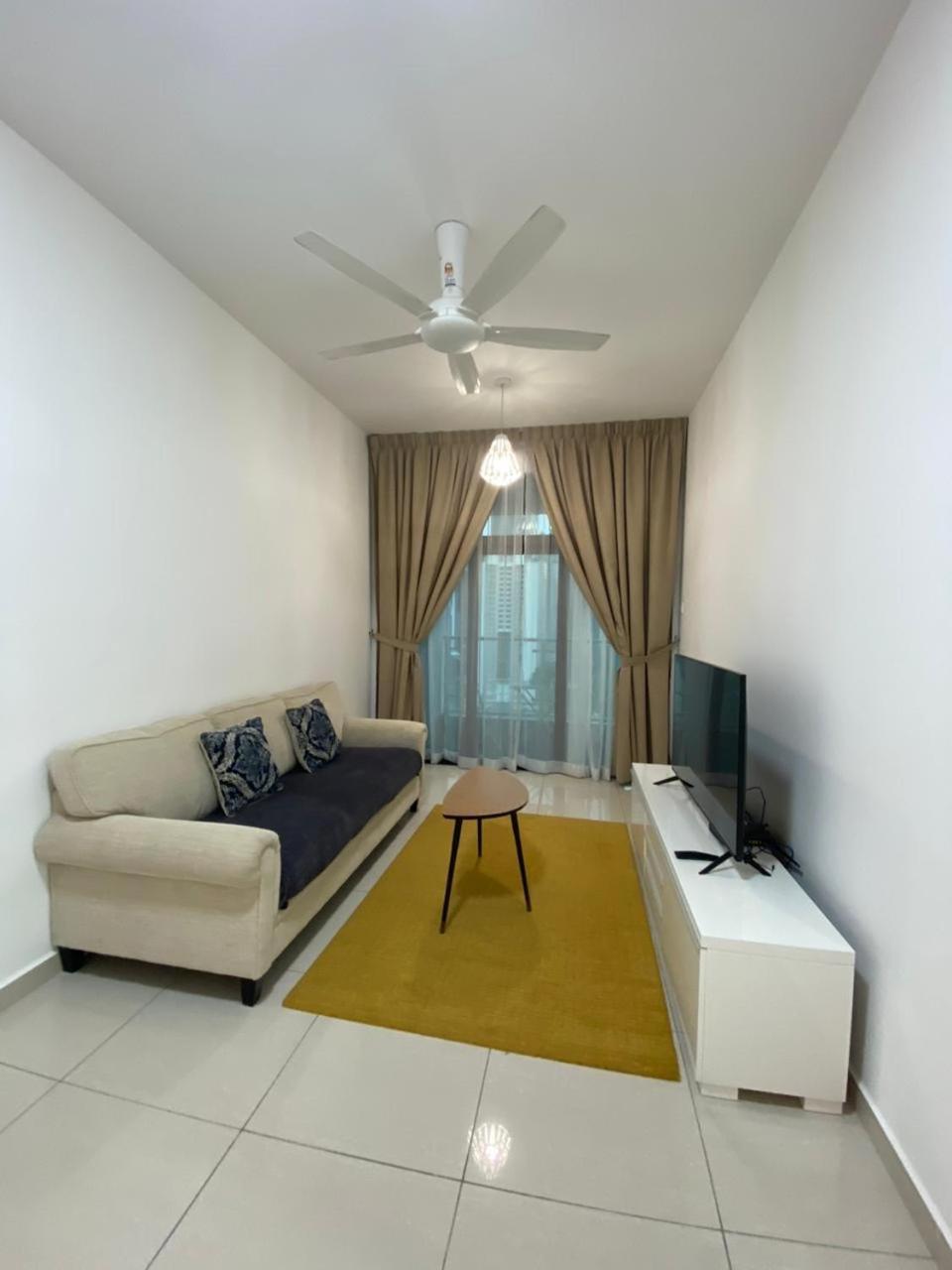 Klcc Skyhomes Near Lrt Kuala Lumpur
