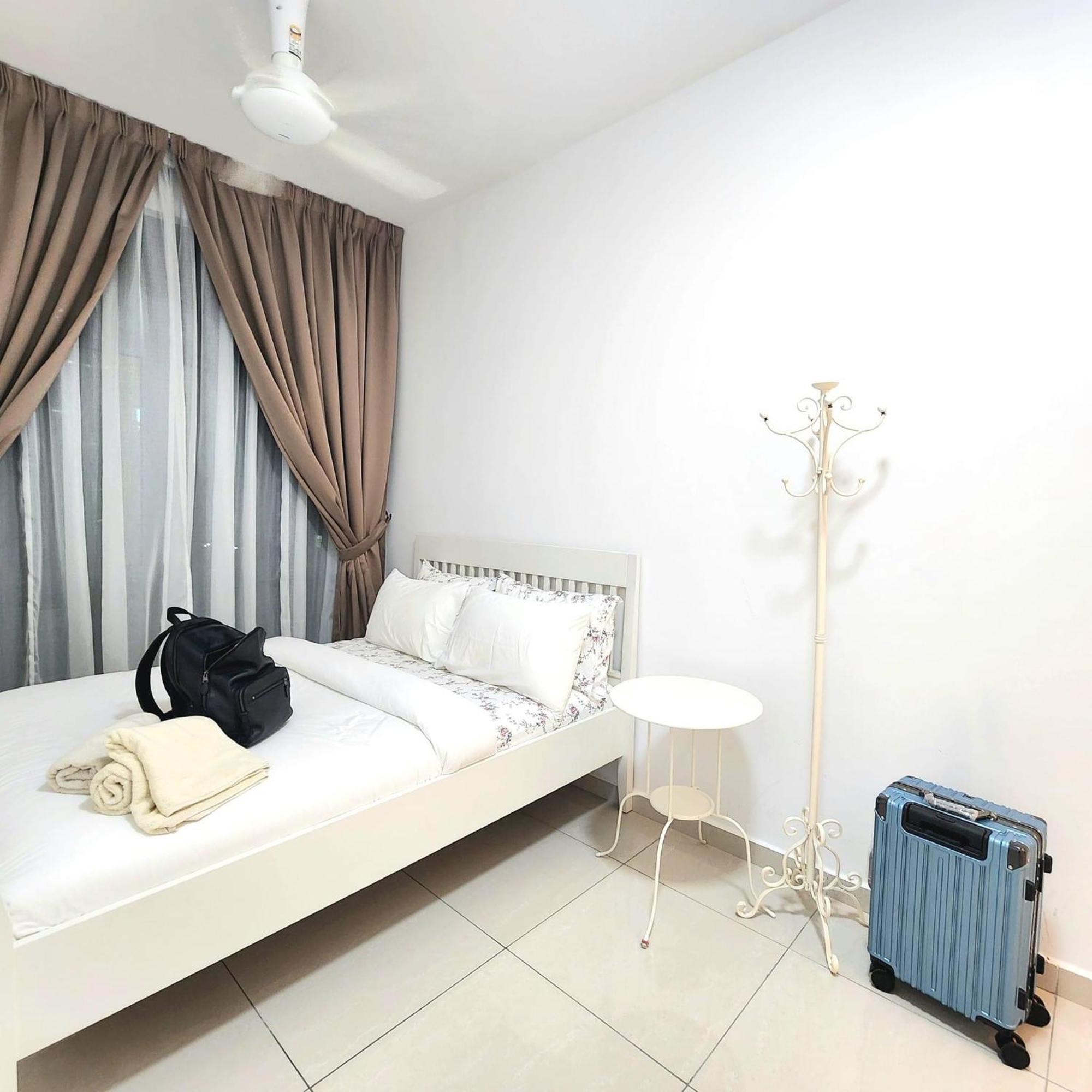 Klcc Skyhomes Near Lrt * Kuala Lumpur